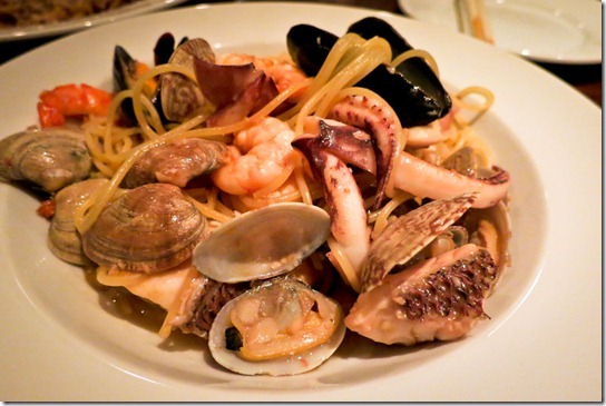 trattoria-kyoto-seafood-pasta