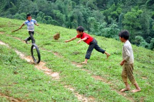 Sapa kids playing