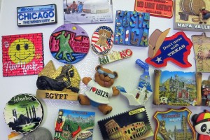 Magnet Around-the-World Souvenirs